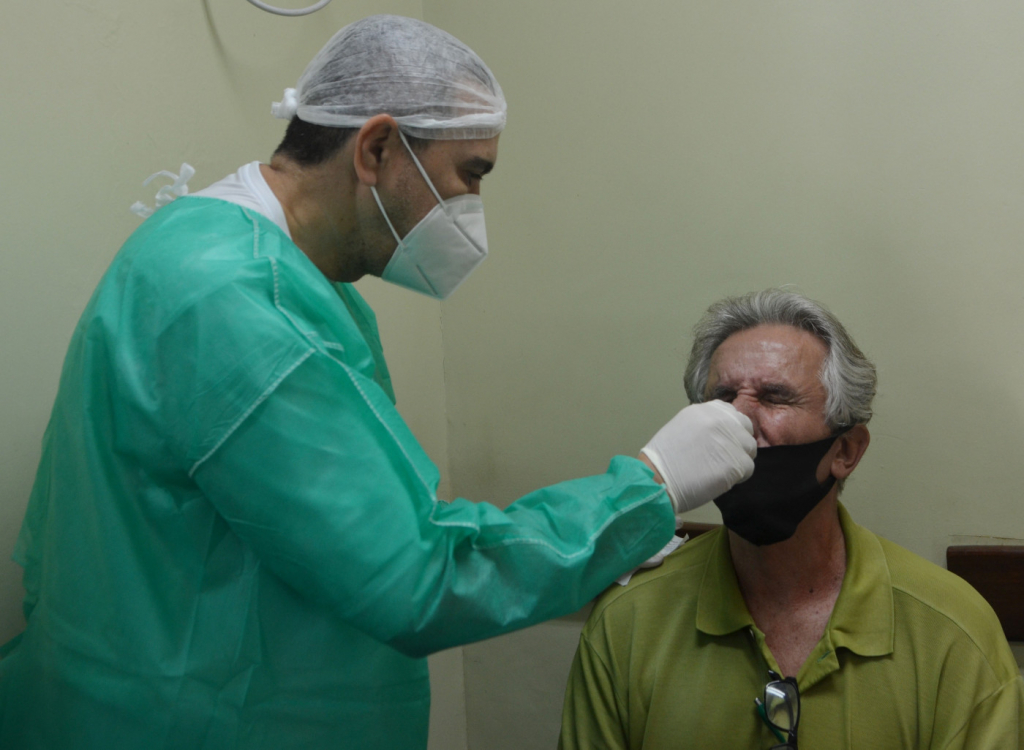 brasil-registra-menor-numero-de-casos-de-covid-19-desde-final-de-2023