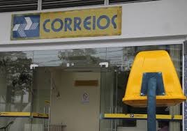 correios-alertam-sobre-golpe-cobrando-taxa-para-retirar-encomenda