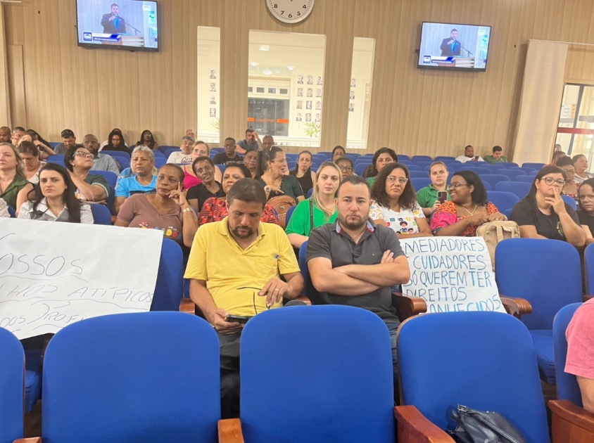 mediadores-e-cuidadores-da-rede-publica-sao-beneficiados-com-projeto-aprovado-na-camara