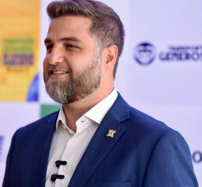 eleicoes-2024:-pesquisa-aponta-wladimir-garotinho-com-65%-na-disputa-pela-prefeitura-de-campos