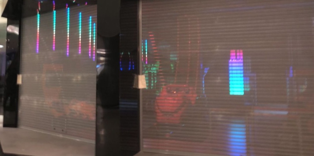 ​policia-interdita-area-infantil-apos-crianca-levar-descarga-eletrica-em-shopping-de-campos