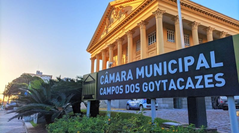 sem-previsao-de-reajuste-para-servidores-publicos-de-campos,-orcamento-da-loa-chega-a-r$-2,8-bilhoes-em-2025