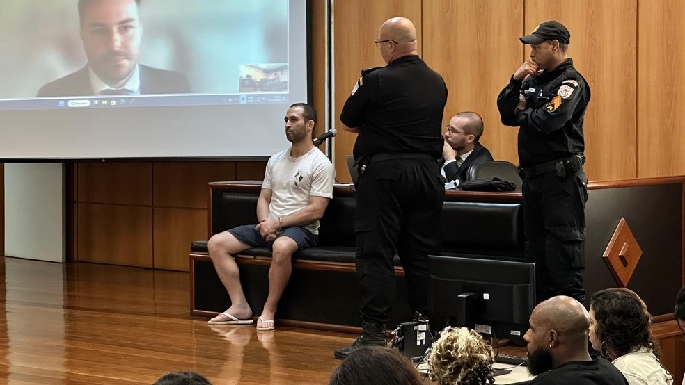 primeira-audiencia-de-estudante-de-medicina-acusado-de-atropelar-e-matar-a-mae-dura-6-horas-em-campos