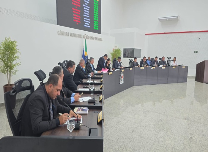 vereadores-aprovam-pls-que-reajustam-salario-e-cartao-dos-servidores-publicos-de-sao-joao-da-barra