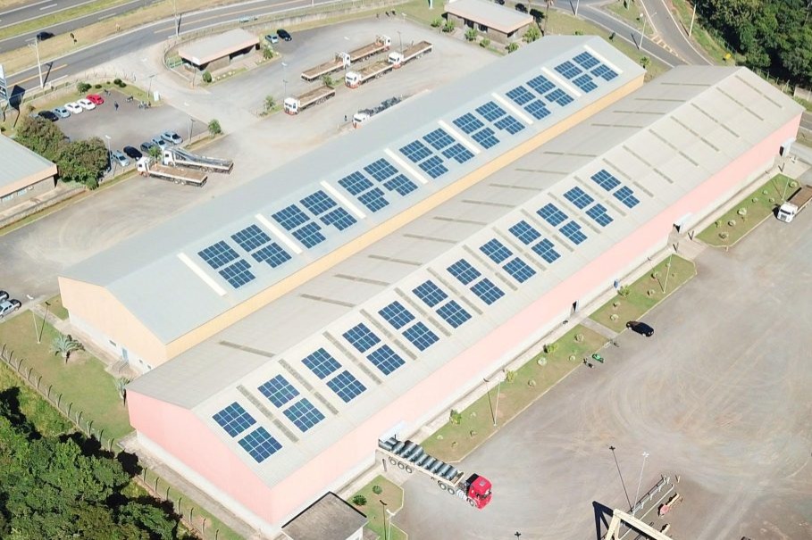 empresas-que-adotam-energia-solar-economizam-mais-e-fortalecem-sua-imagem-sustentavel