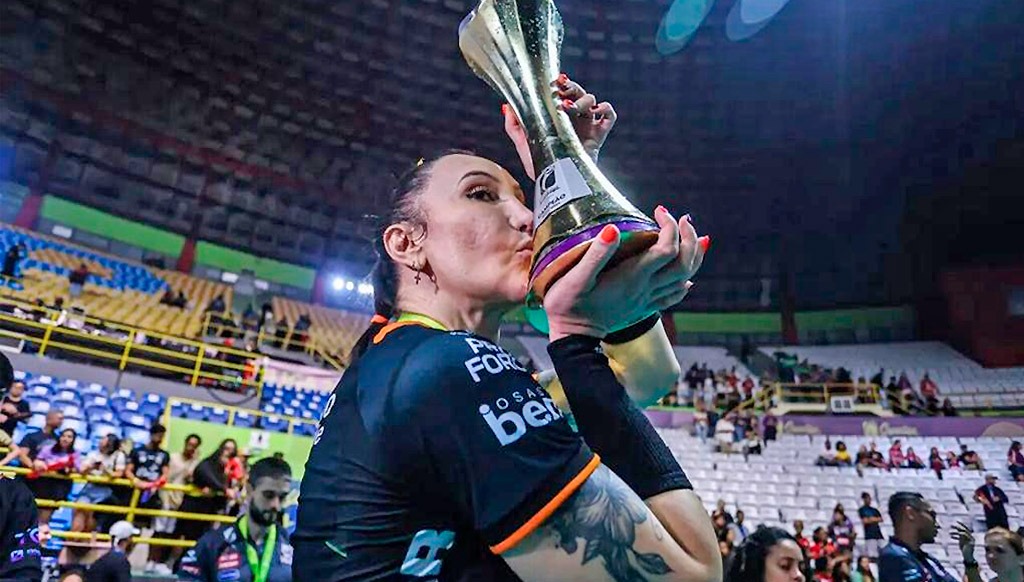 decisivas-na-final,-tiffany,-giovanna-e-polina-destacam-titulo-da-superliga