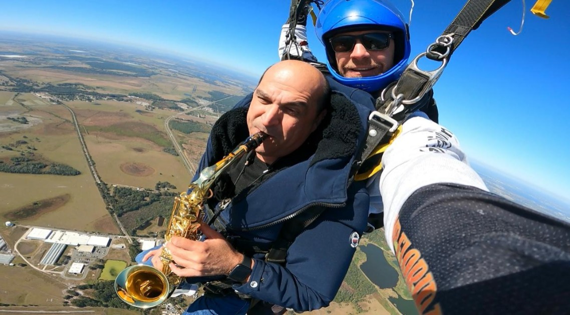 saxofonista-paraibano-pode-entrar-para-guinness-book