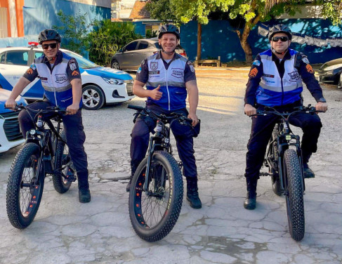 seguranca-presente-de-campos-recebe-bicicletas-eletricas-para-reforcar-patrulhamento