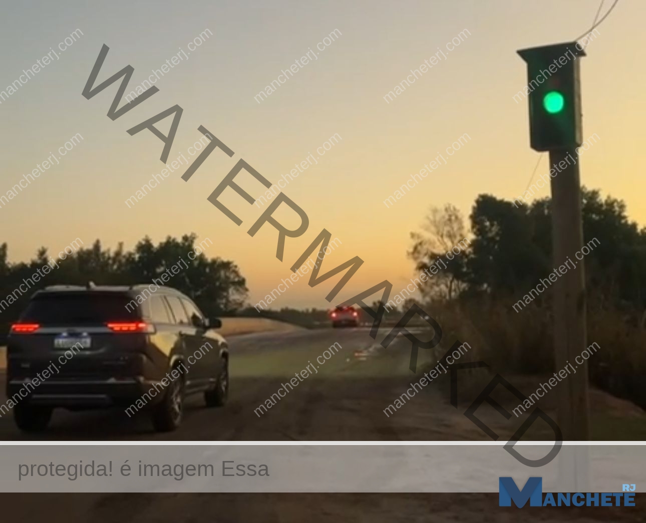 estrada-dos-ceramistas-e-liberada-com-semaforos-e-sistema-pare-e-siga