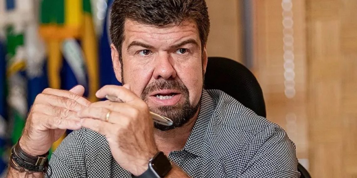 prefeito-de-macae-faz-fortes-criticas-ao-servico-prestado-pela-enel:-“pessima-qualidade”