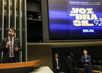 Congresso Nacional homenageia os 90 anos da Voz do Brasil