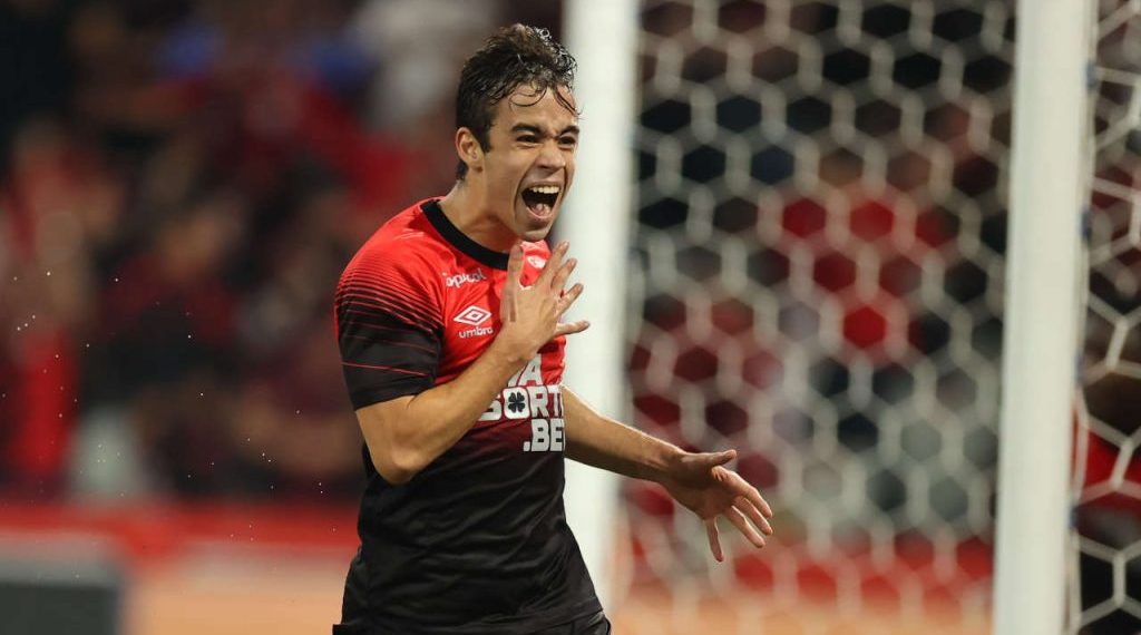 Promessa do Athletico marca gol em vitória da seleção brasileira sub-20