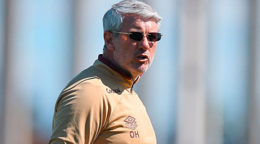 Athletico negocia liberação de meia colombiano