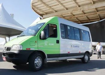 Além dos ônibus, vans também anunciam redução de 70% na frota a partir desta quinta-feira em Campos