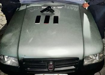 Menor é apreendido e homem é preso após assalto em Campos