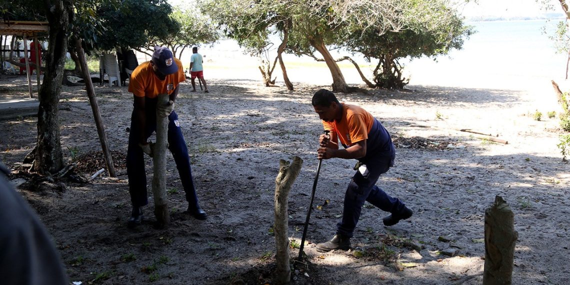 Ação conjunta retira cercas irregulares em Lagoa de Cima