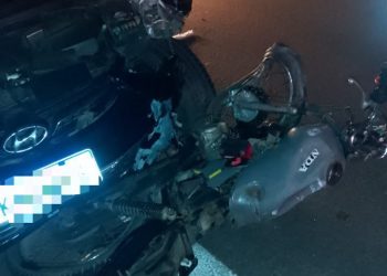 Acidente entre moto e carro em Campos deixa um morto e outro em estado grave