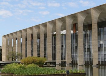 Itamaraty condena ameaça dos EUA de usar “poder militar” contra Brasil