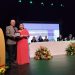 Carlos Bacelar é homenageado com o Prêmio Associação Fluminense de Medicina e Cirurgia