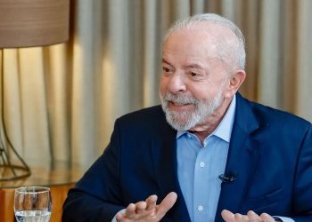 Rubio faz contato com chanceler brasileiro para tratar de tarifaço