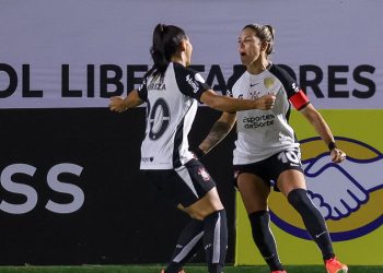 Libertadores Feminina: Corinthians vence Santa Fe e se classifica