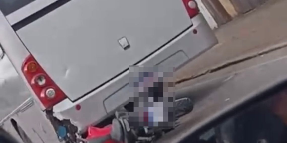 Morre motociclista vítima de grave acidente com ônibus em Campos