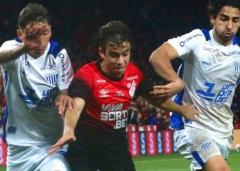 Athletico perde chance de colar no G4 e aumenta pressão para o clássico Atletiba