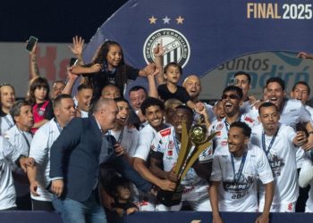 Qual time tem mais títulos do Paranaense? Veja o ranking