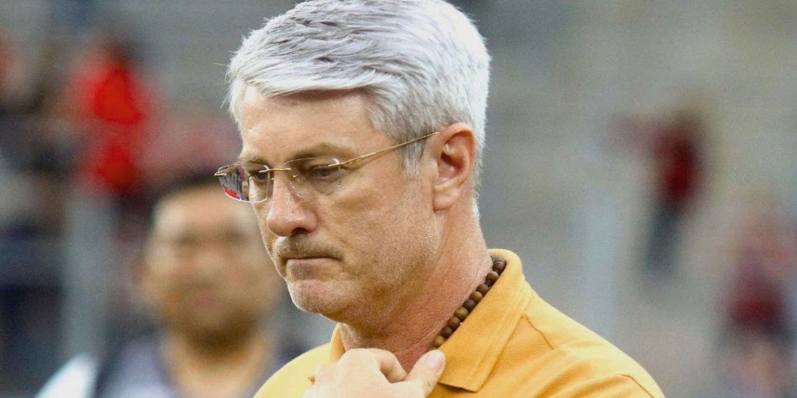 Goiás x Athletico: Odair Hellmann perde peça importante para decisão na Série B