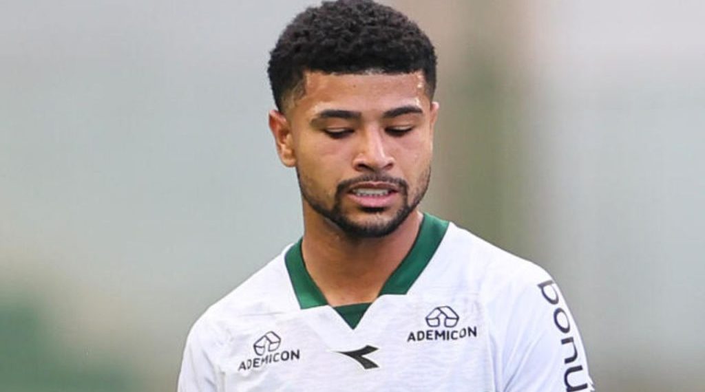 Coritiba perde vice-artilheiro da temporada contra o Botafogo-SP