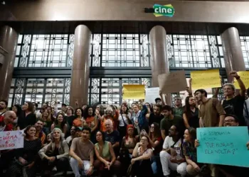 Setor audiovisual protesta contra PL da regulação do streaming