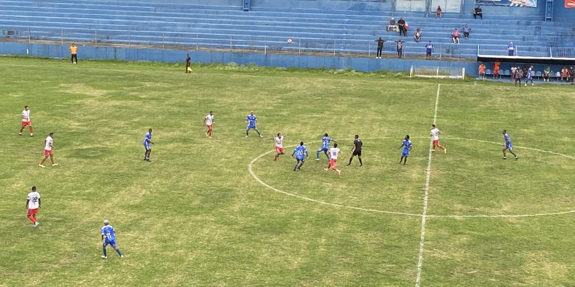 Goytacaz e Belford Roxo empatam jogo de ida da semifinal em Campos
