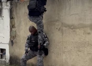 PM localiza central de equipamentos para prática de gatonet e mineração de criptomoedas em Campos