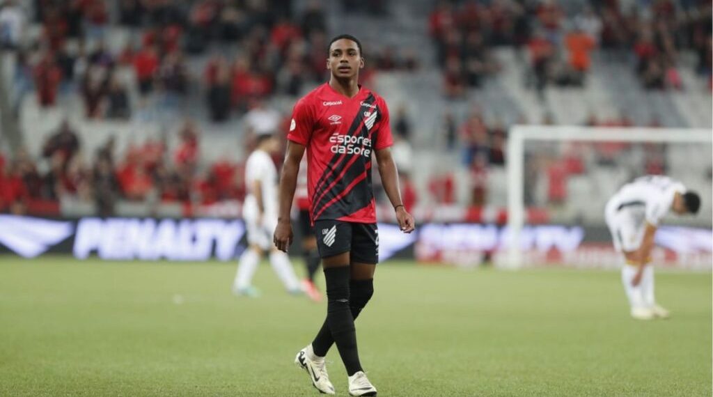 Promessa do Athletico na Copa do Mundo sub-17 recebe sondagem da Europa