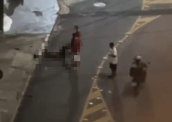 Homem espancado na Pelinca estava em situação de rua e diz ter sido agredido por outros vulneráveis