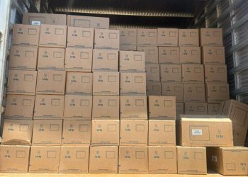 Caminhão com grande quantidade de sabão em pó falsificado é apreendido