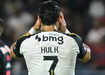 Hulk erra, Galo cai para o Lanús nos pênaltis, é vice da Sula e tem prejuízo milionário