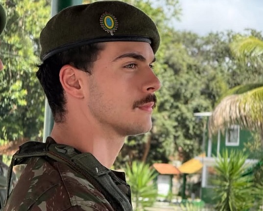 Empresária Karla Bernardes atualiza estado de saúde do filho e diz que quadro evolui positivamente