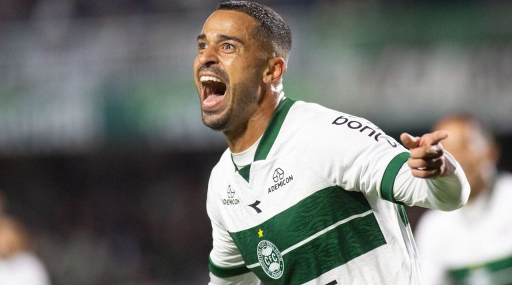 Coritiba pode garantir o acesso e o título no Couto Pereira