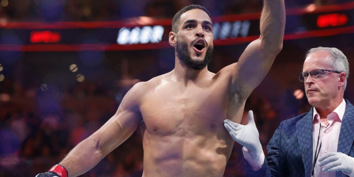 UFC: Brasileiro cumpre previsão e ainda fatura R$ 270 mil por vitória