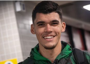 “Preço justo”: Diretor do Coritiba avalia possíveis vendas de Morisco e Ronier