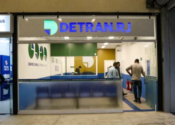 Buscando melhorar atendimento digital, Detran RJ irá modernizar sistema