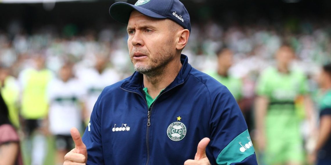 Série B: Matemática de título, acesso e rebaixamento na rodada final