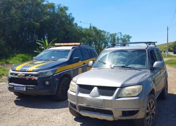 Carro com mais de 200 multas é apreendido pela PRF em Campos