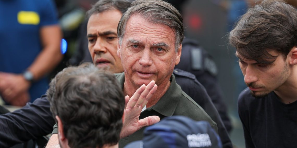 Defesa de Bolsonaro apresenta novo pedido de domiciliar ao STF