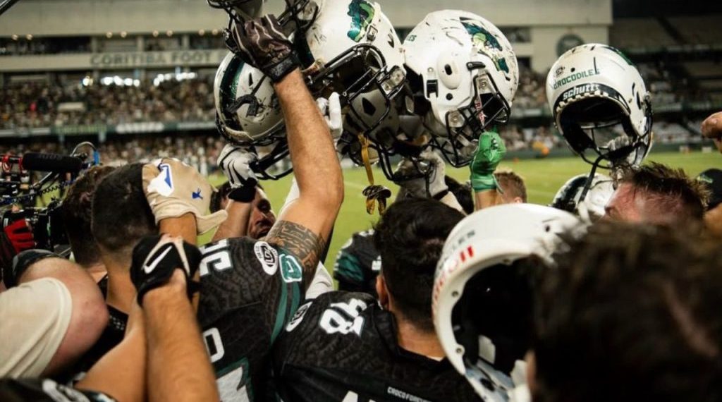 Coritiba Crocodiles completa missão por irmãos perdidos em acidente e vence tetra do Brasil Bowl