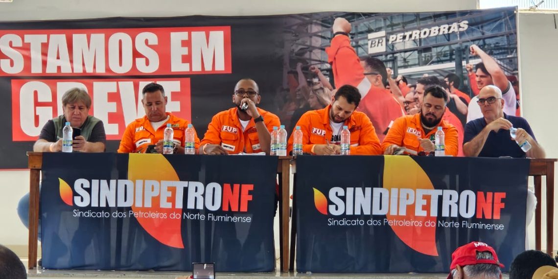 Sindipetro-NF mantém greve após assembleia realizada nesta sexta-feira em Campos