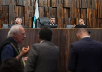 Parlamento autoriza repasse de R$ 120 milhões à saúde municipal