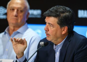 Ex-CEO do Athletico, que teve atrito com Petraglia, assume clube do Brasileirão