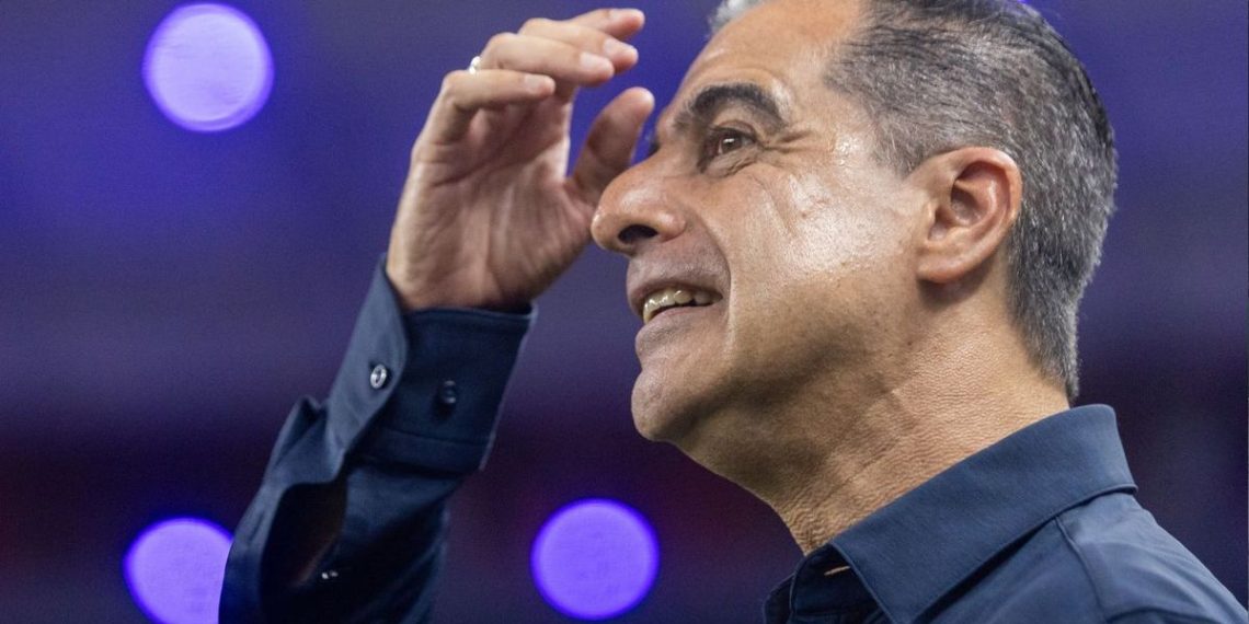 Antes de Seabra, Renato Paiva foi indicado ao Coritiba para 2026